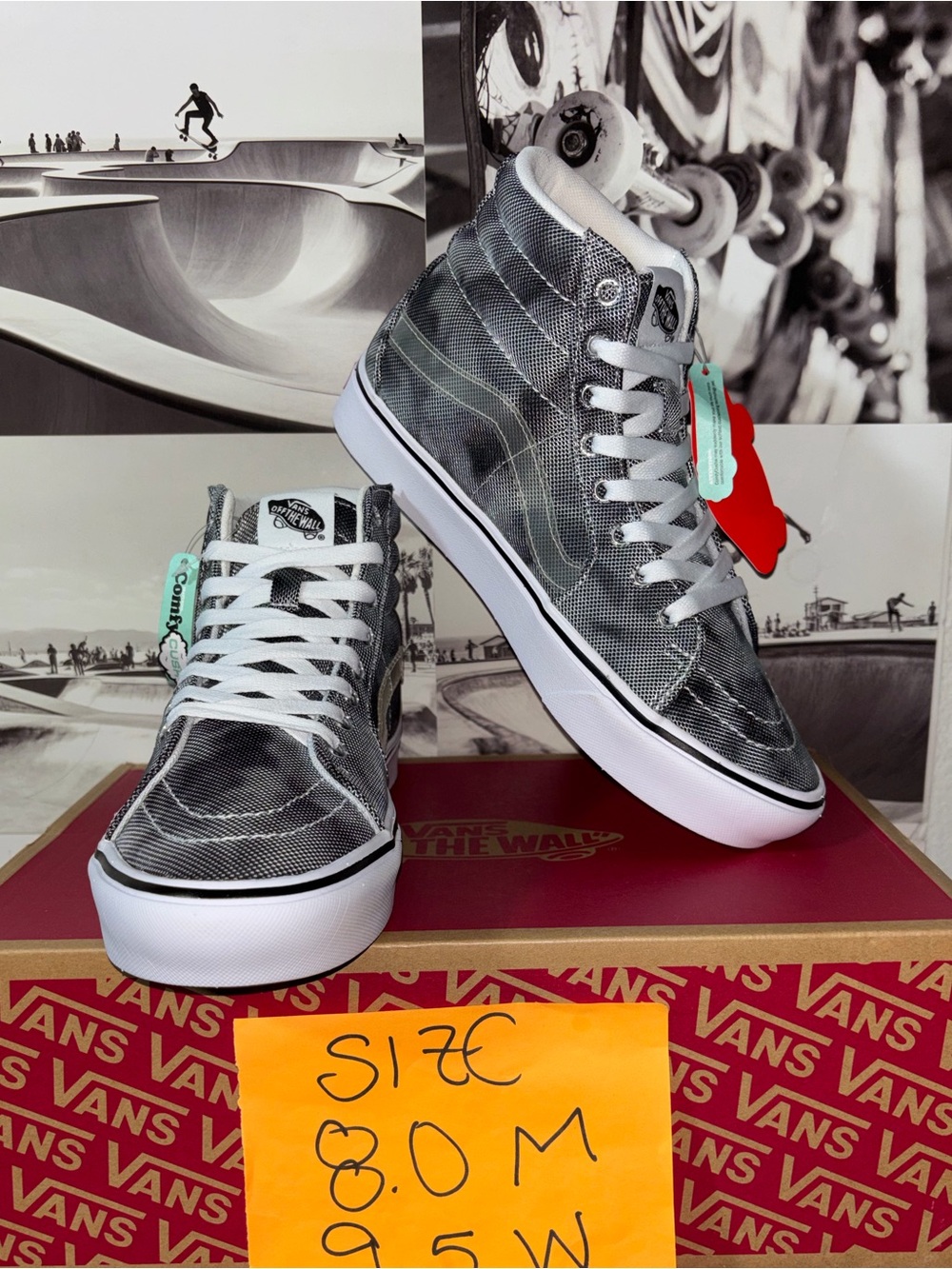 Vans Comfycush Sk8-Hi sz 8.0 Men’s 9.5 Woman